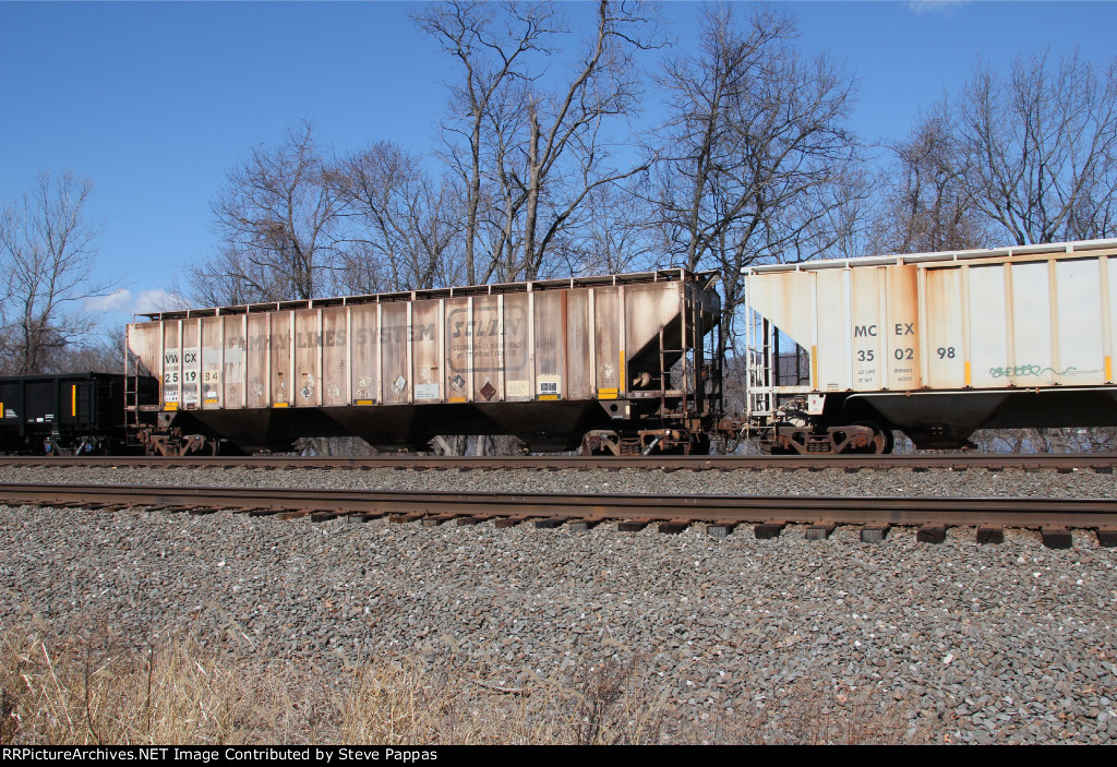 VWCX 251984 - ex Family Lines System